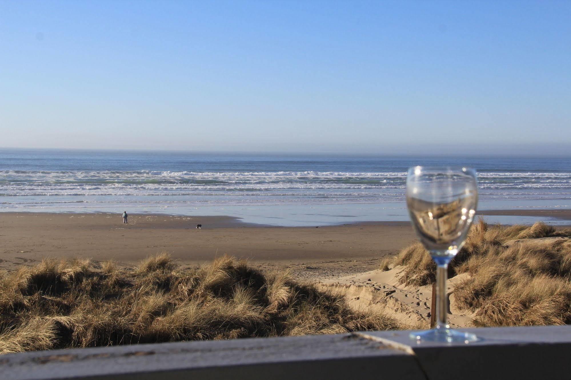 Sunset Surf Motel Manzanita Luaran gambar